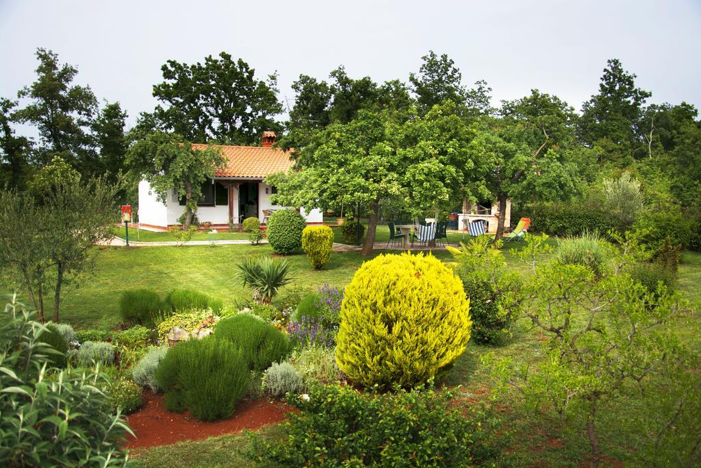 Holiday Home Sergo Poreč Eksteriør billede