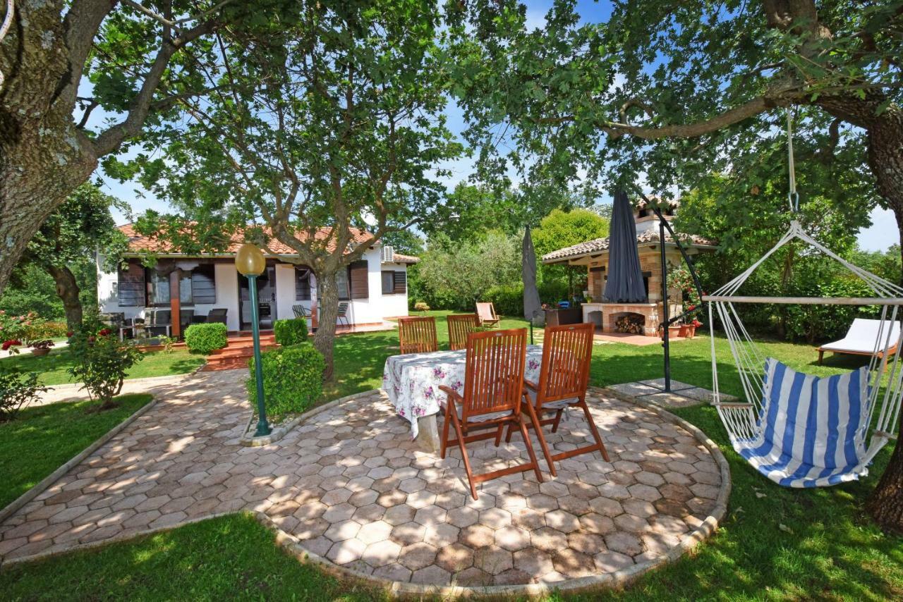 Holiday Home Sergo Poreč Eksteriør billede